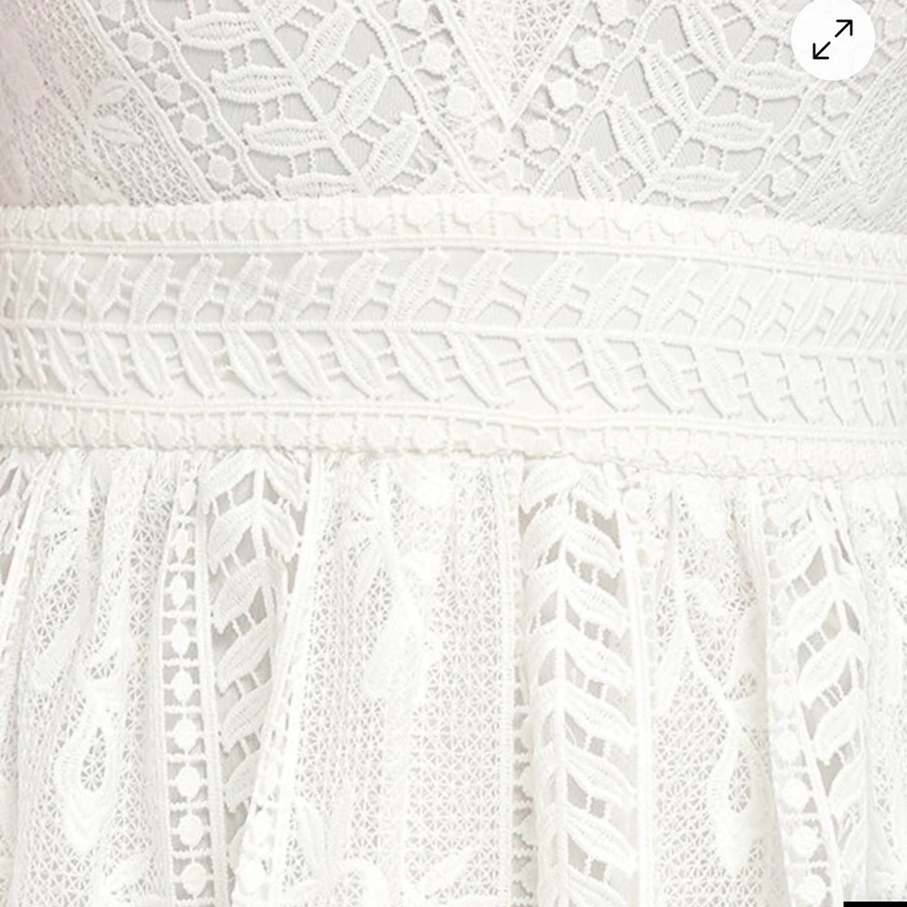 Lulu's White V-Neck Lace Midi Dress with Scalloped Hem Size XS - Picture 3 of 12